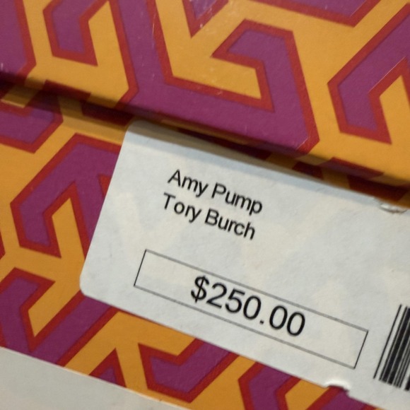 Tory Burch Shoes Womens Size 9.5 Black Amy Pump Cap Toe Block Heel Logo - Picture 11 of 13